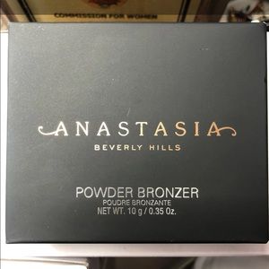 SOLD***ABH Powder Bronzer